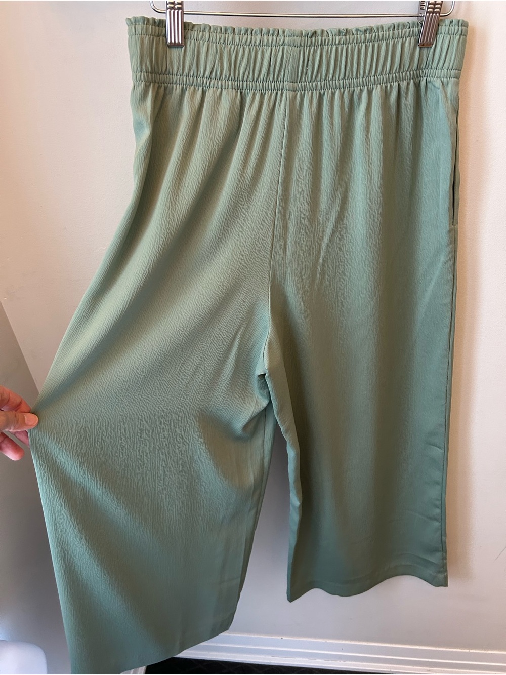 H&M Sage Green Coastal Grandma Wide Leg Pants Boho Minimalist Size Small